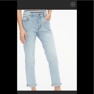 Gap girlfriend jeans size 28